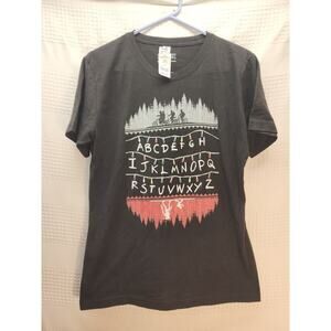 Netflix Stranger Things Tshirt Unisex Large Pit To Pit 19" Short Sleeve